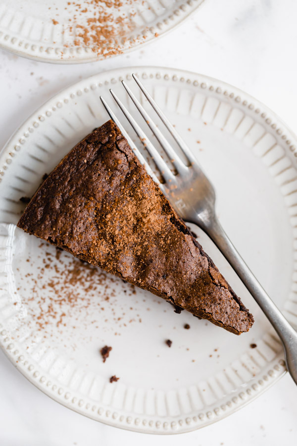 flourless-chocolate-almond-cake-gluten-free