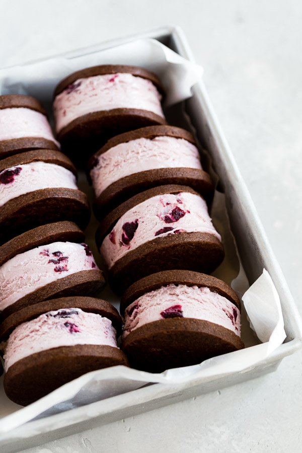 dark-cherry-ice-cream-sandwiches