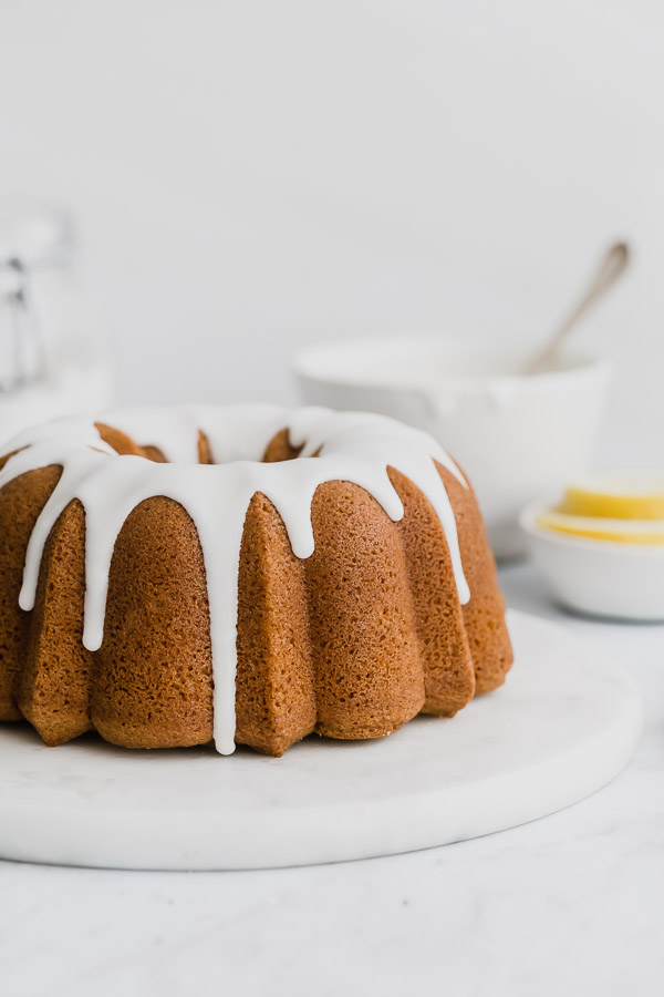 easy-lemon-bundt-cake