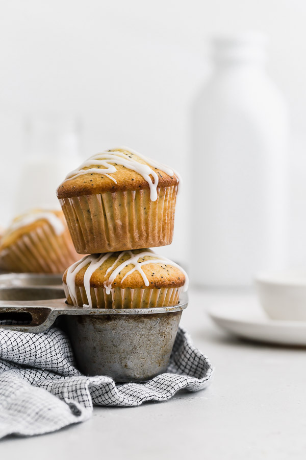 lemon--poppy-seed-muffins