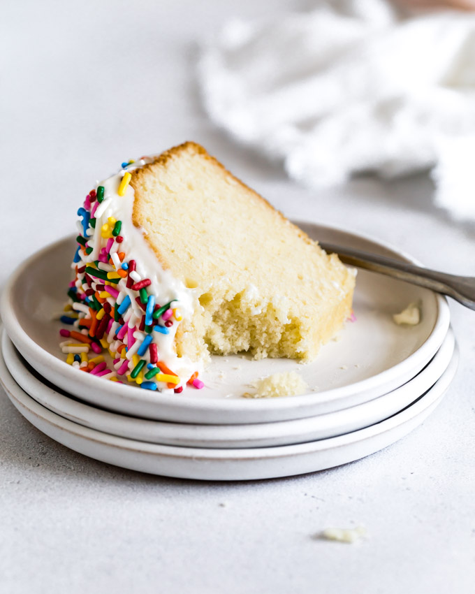frosted-sugar-cookie-bundt-cake