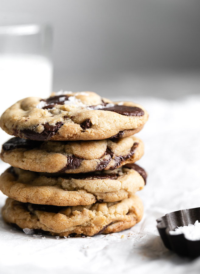 The Best Soft Chocolate Chip Cookies Recipe - Pinch of Yum