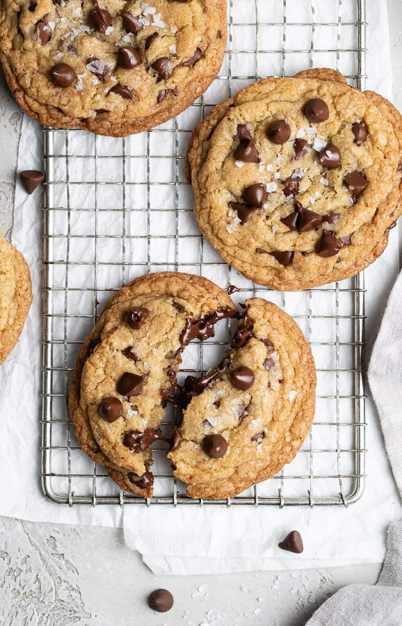 no chill chocolate chip cookie split in half