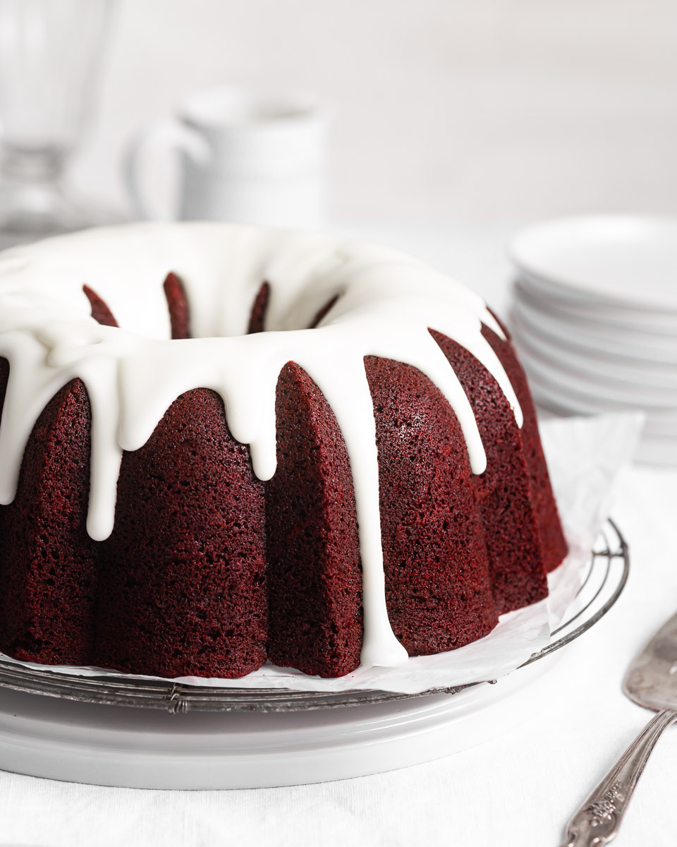 red velvet bundt cake with cream cheese frosting