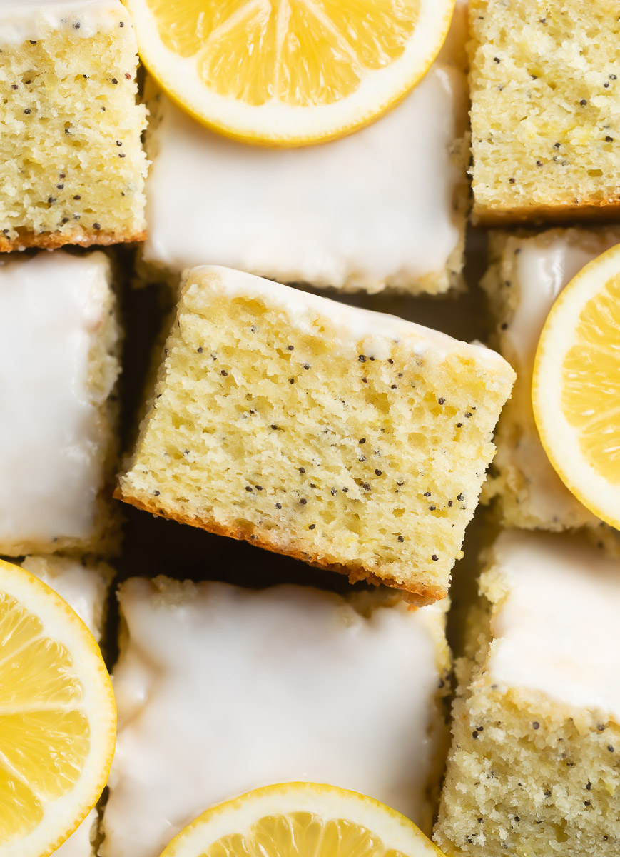 Easy Lemon Poppy Seed Cake